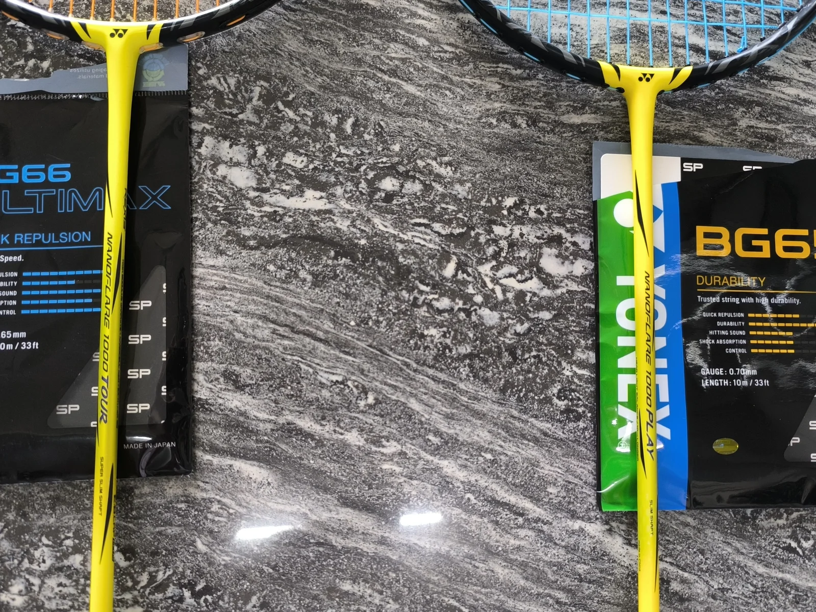 Yonex Nanoflare 1000 Play and Tour racket frames and handles shown together for final comparison