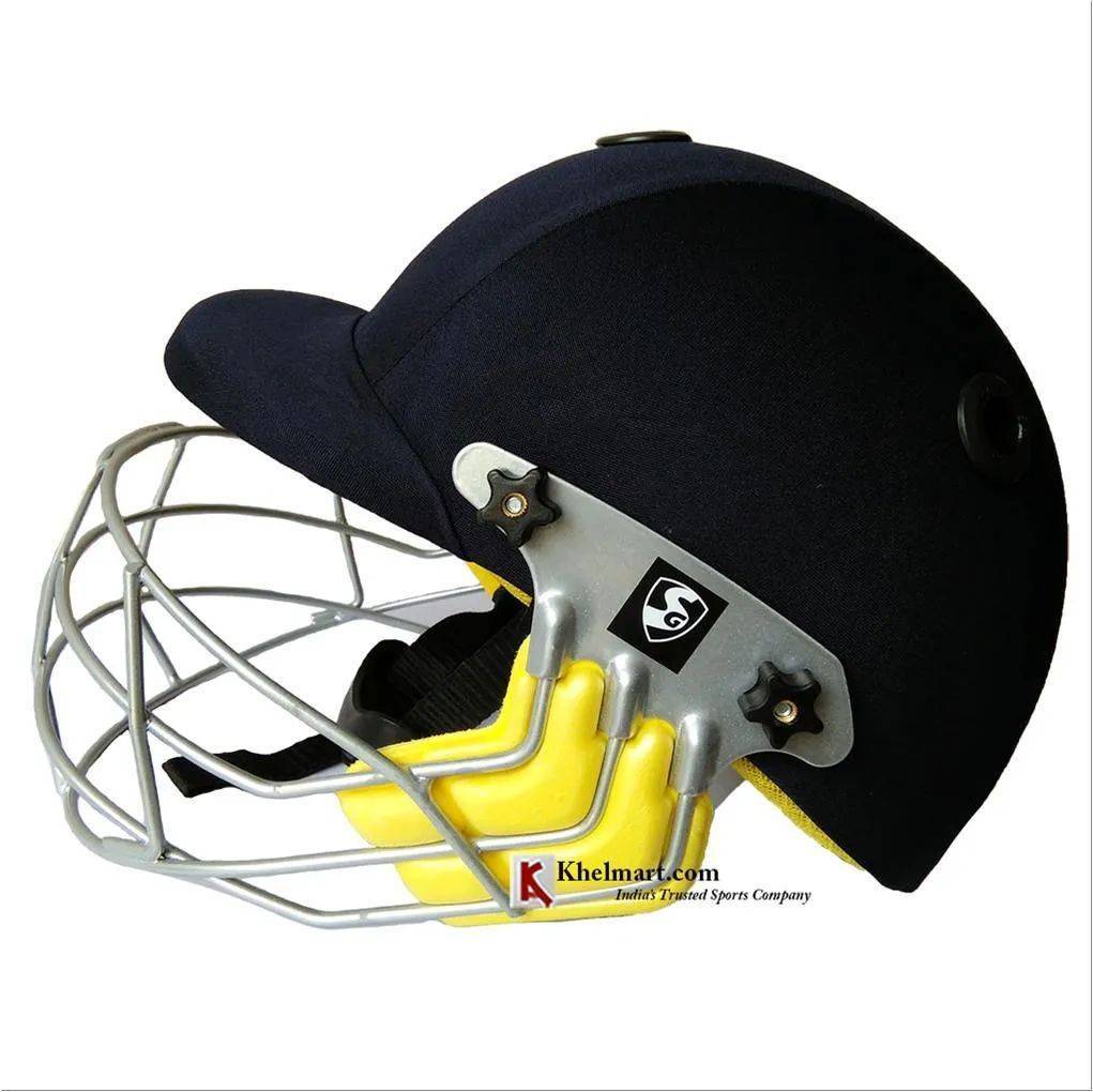SG SmarTech Cricket Helmet Size Medium
