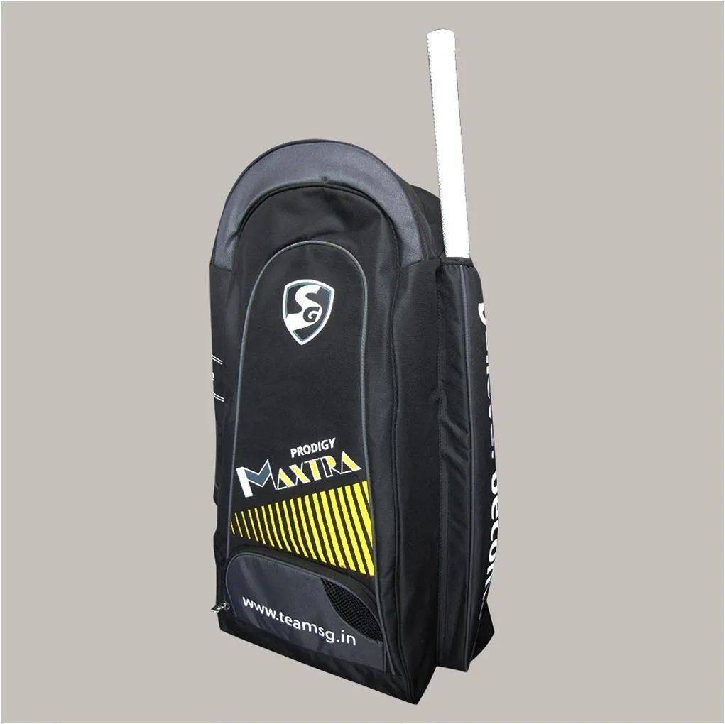 SG Maxtra Prodigy Cricket KitBag
