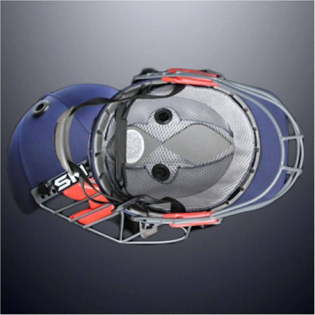 SM Swagger Cricket Helmet