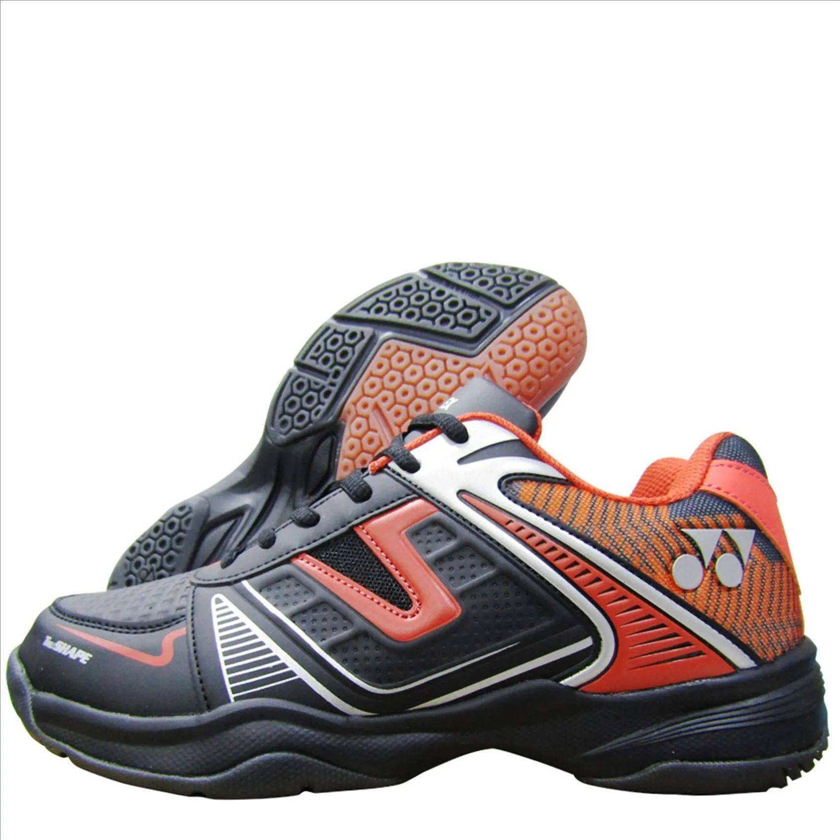 Yonex TOKYO 3 Badminton Shoes Black and Red