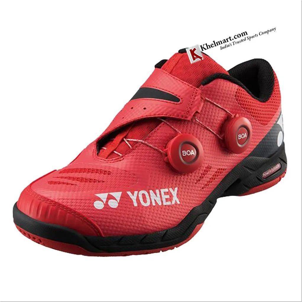 Yonex POWER CUSHION INFINITY Badminton Shoes Black and Red
