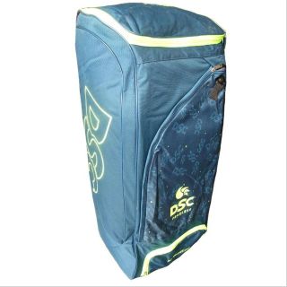 DSC Condor Pro Cricket Kit Bag with Wheel
