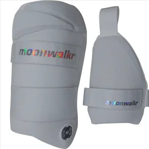 Moonwalkr 2.0 Cricket Thigh Guard White (Mens Size Right Hand Side)