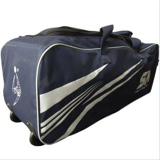 SM Drive X Cricket Kit Bag Wheelie