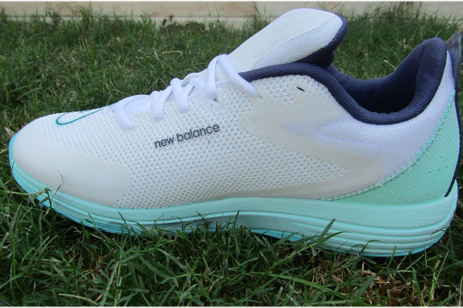 NB_CK10J5_Cricket_Shoes_