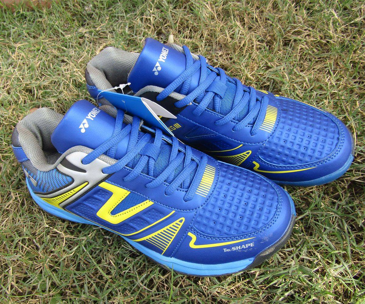 TOKYO 3 Badminton Shoes Bright Blue and Yellow