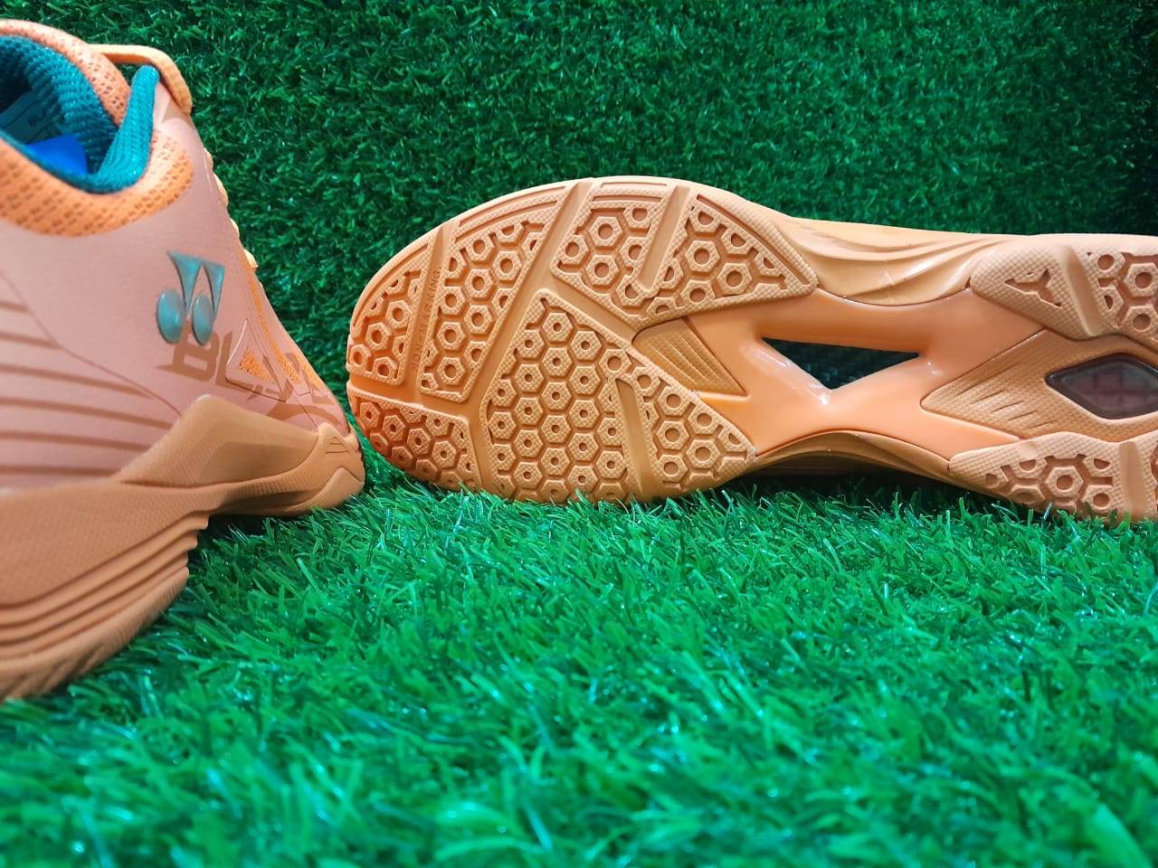 Yonex Blaze 3 Badminton Shoes Hyper Orange Midnight