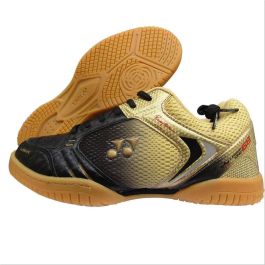 khelmart badminton shoes
