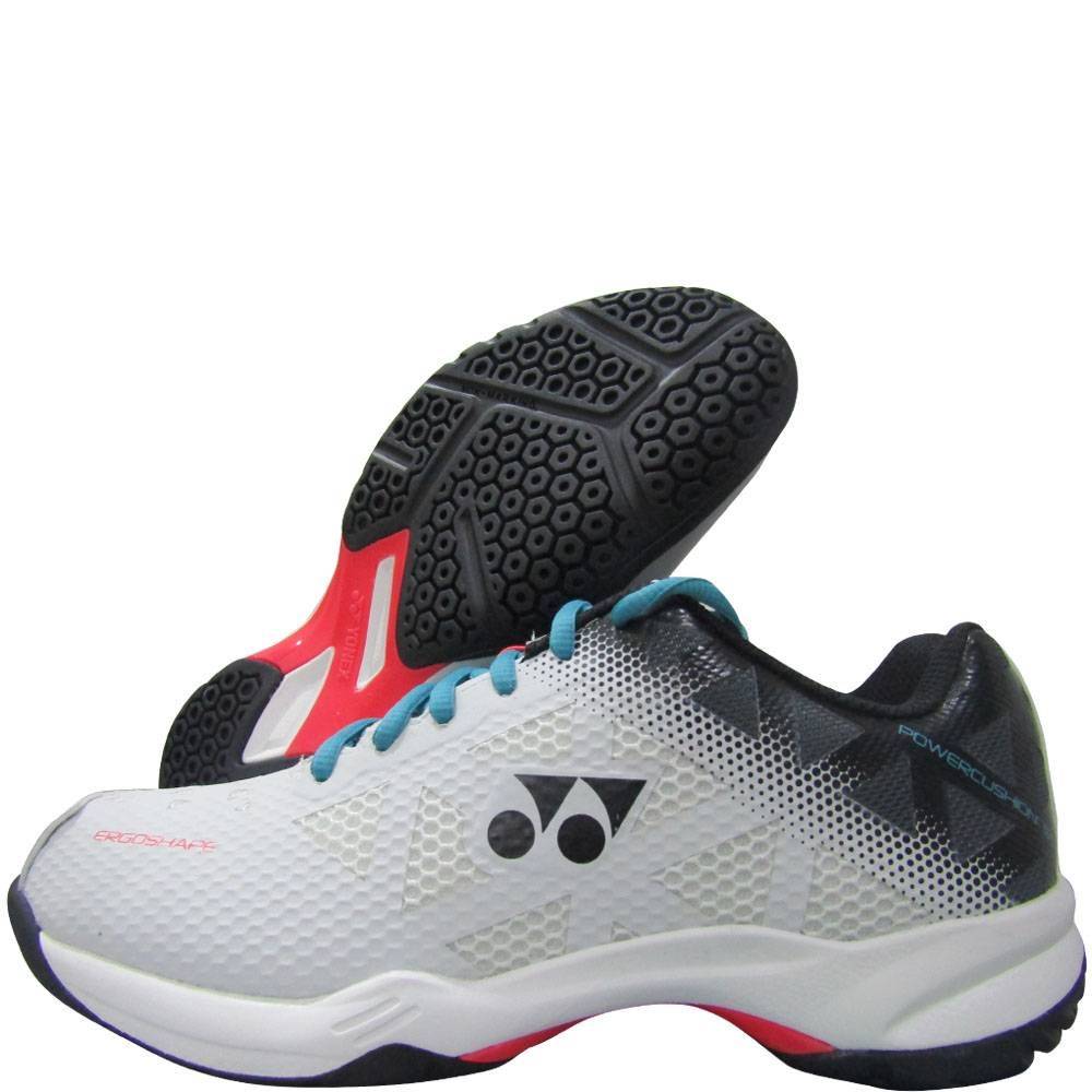 Yonex power cushion best sale shoes