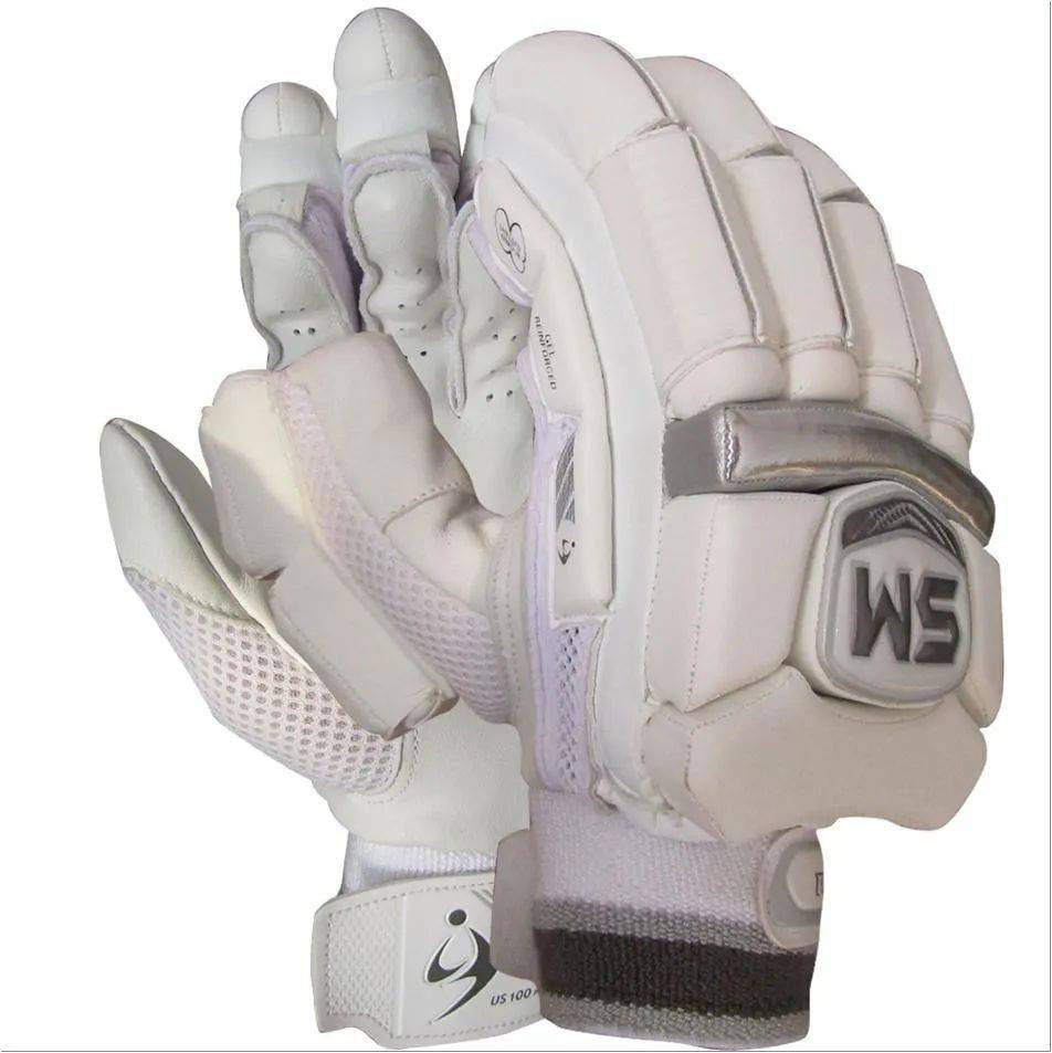 Cricket gloves under store 100