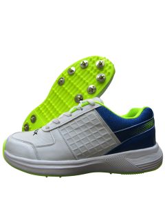 Thrax Aello Series Spike Cricket Shoes