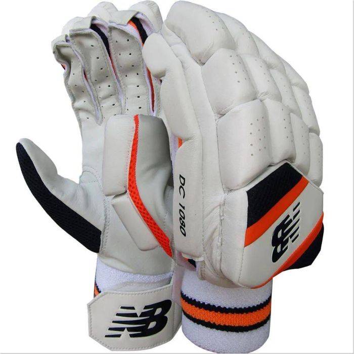 New balance dc 18 batting gloves hotsell