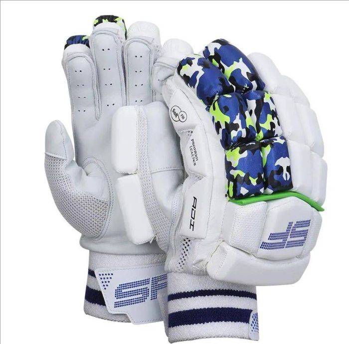 Camouflage top batting gloves