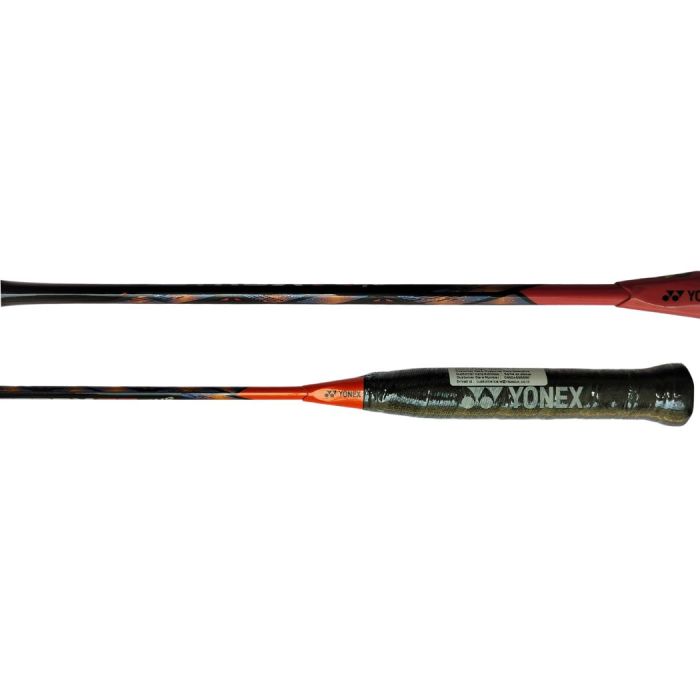 ミリカナ「美品」YONEX ASTROX 77 TOUR Yonex Astrox 77 TOUR Strung Badminton Racquet, 4U5 (High Orange
