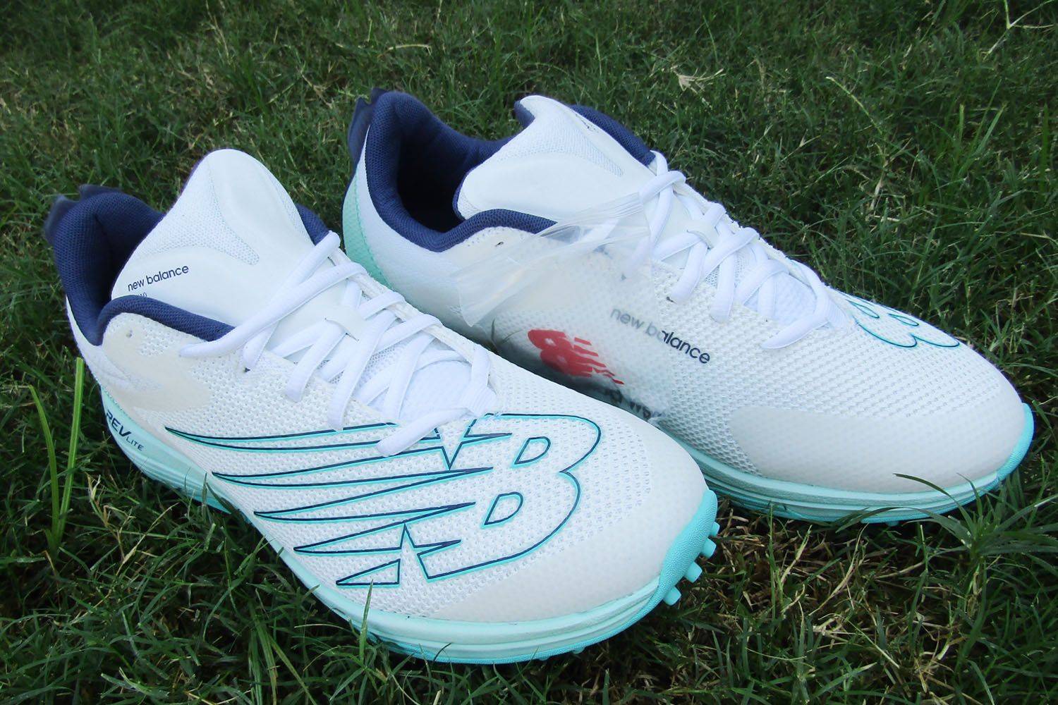 NB_CK10J5_Cricket_Shoes_