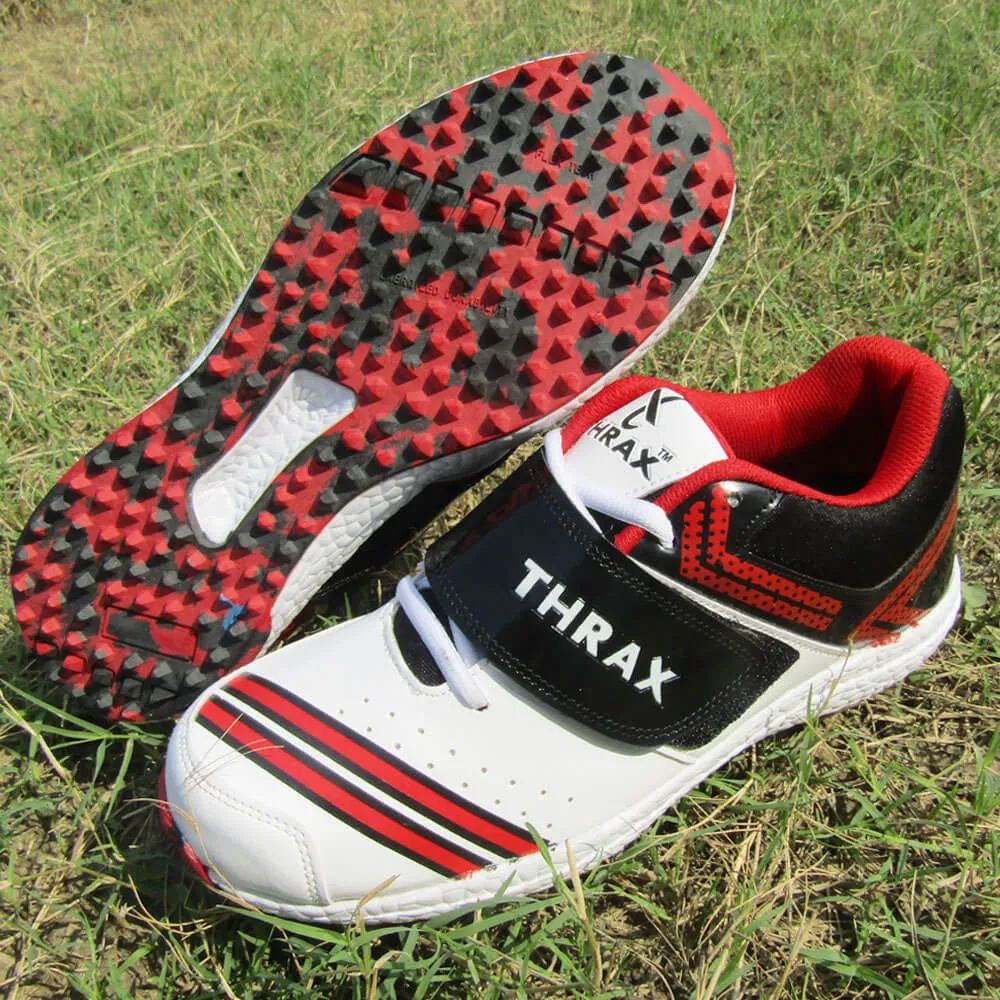 Thrax_Dragger_Stud_Cricket_Shoes_