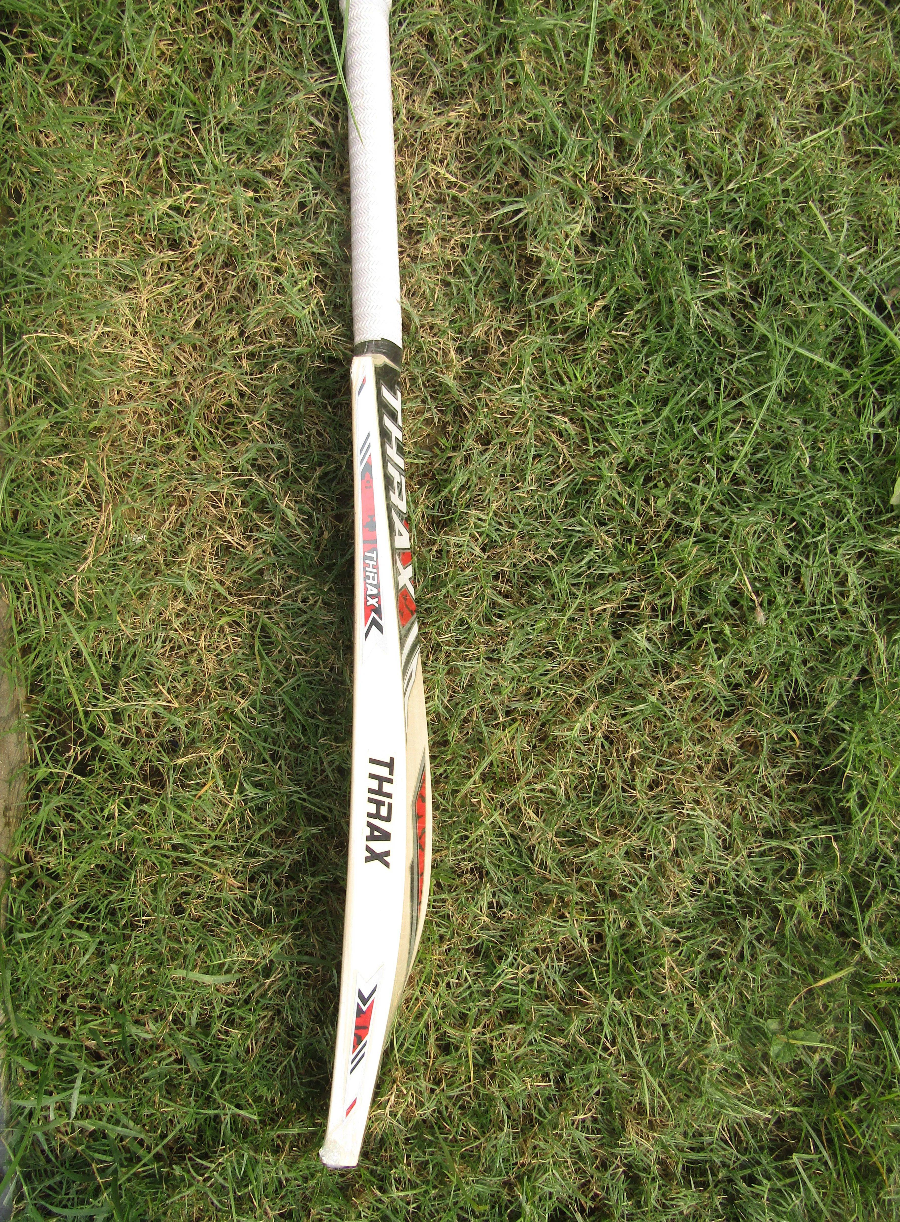Thrax_T20_Power_Strom_English_Willow_Bat.jpg