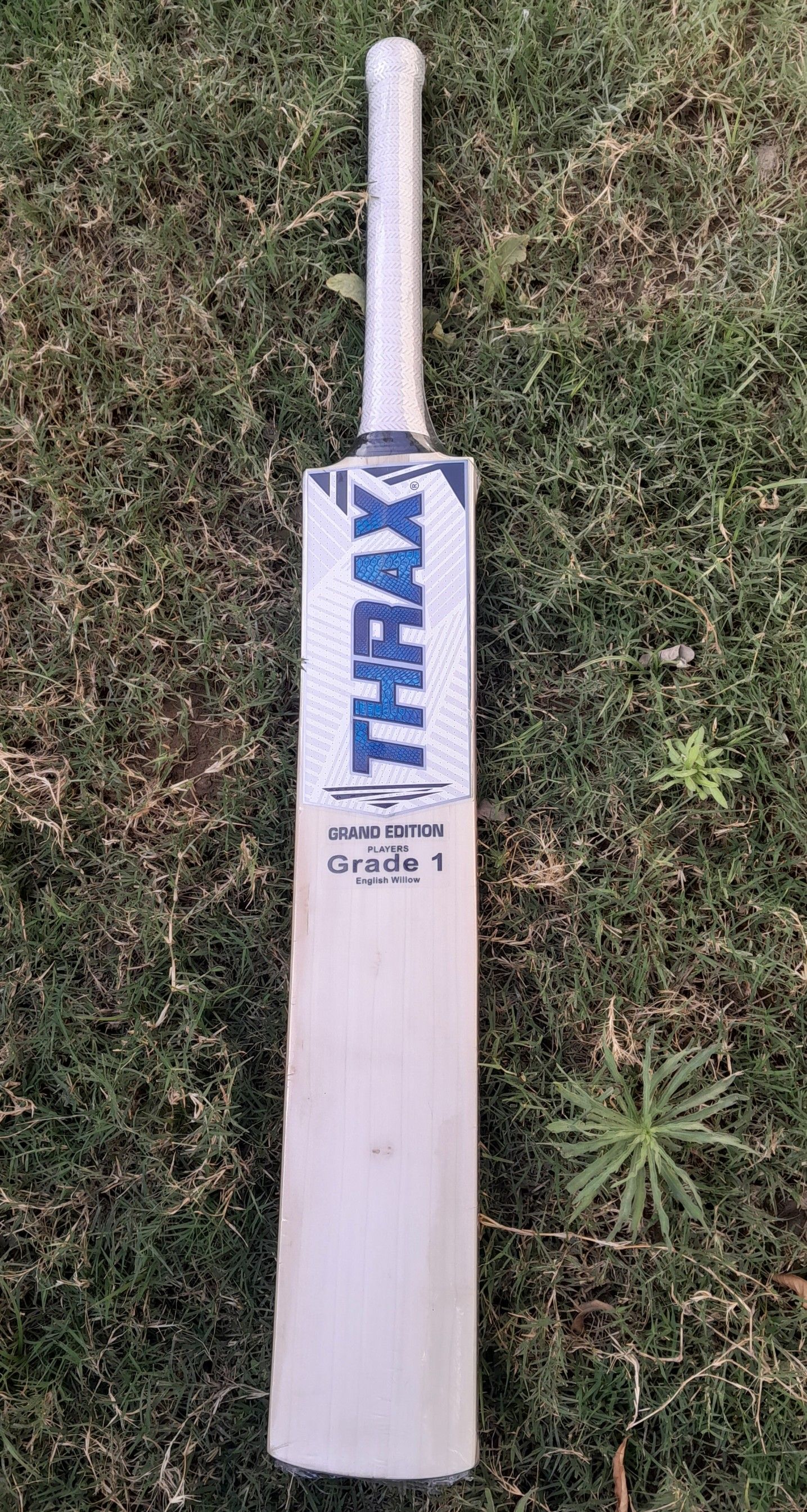 Thrax Grand Edition English Willow Cricket Bat