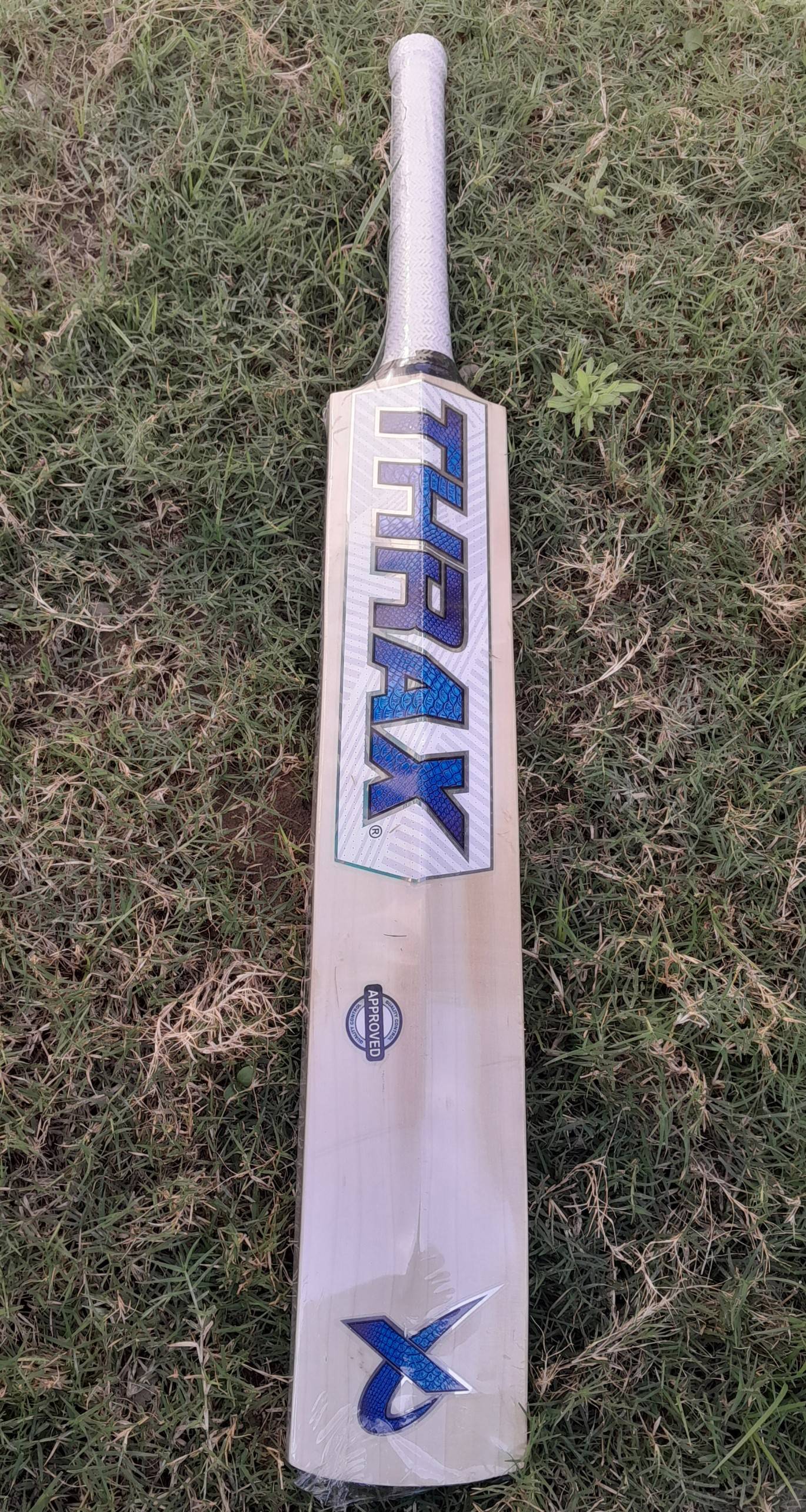 Thrax Grand Edition English Willow Cricket Bat