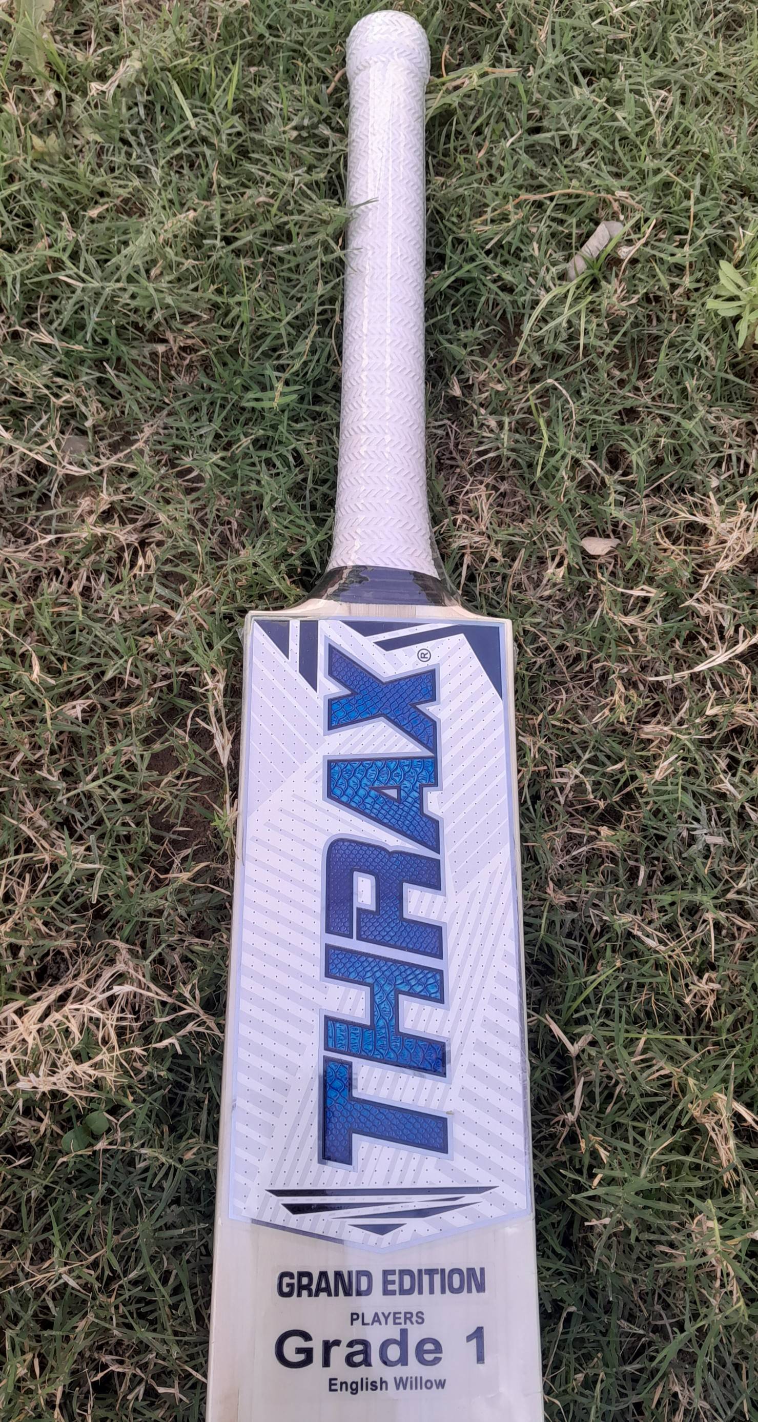 Thrax Grand Edition English Willow Cricket Bat