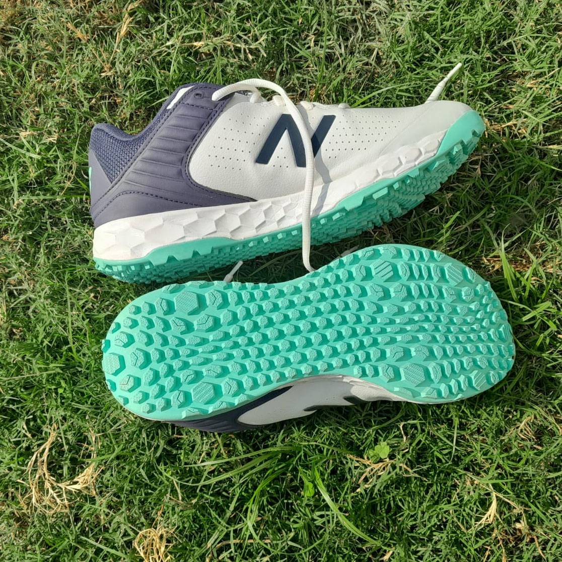 New Balance CK4020 J4 Stud Cricket Shoes Cyber Jade