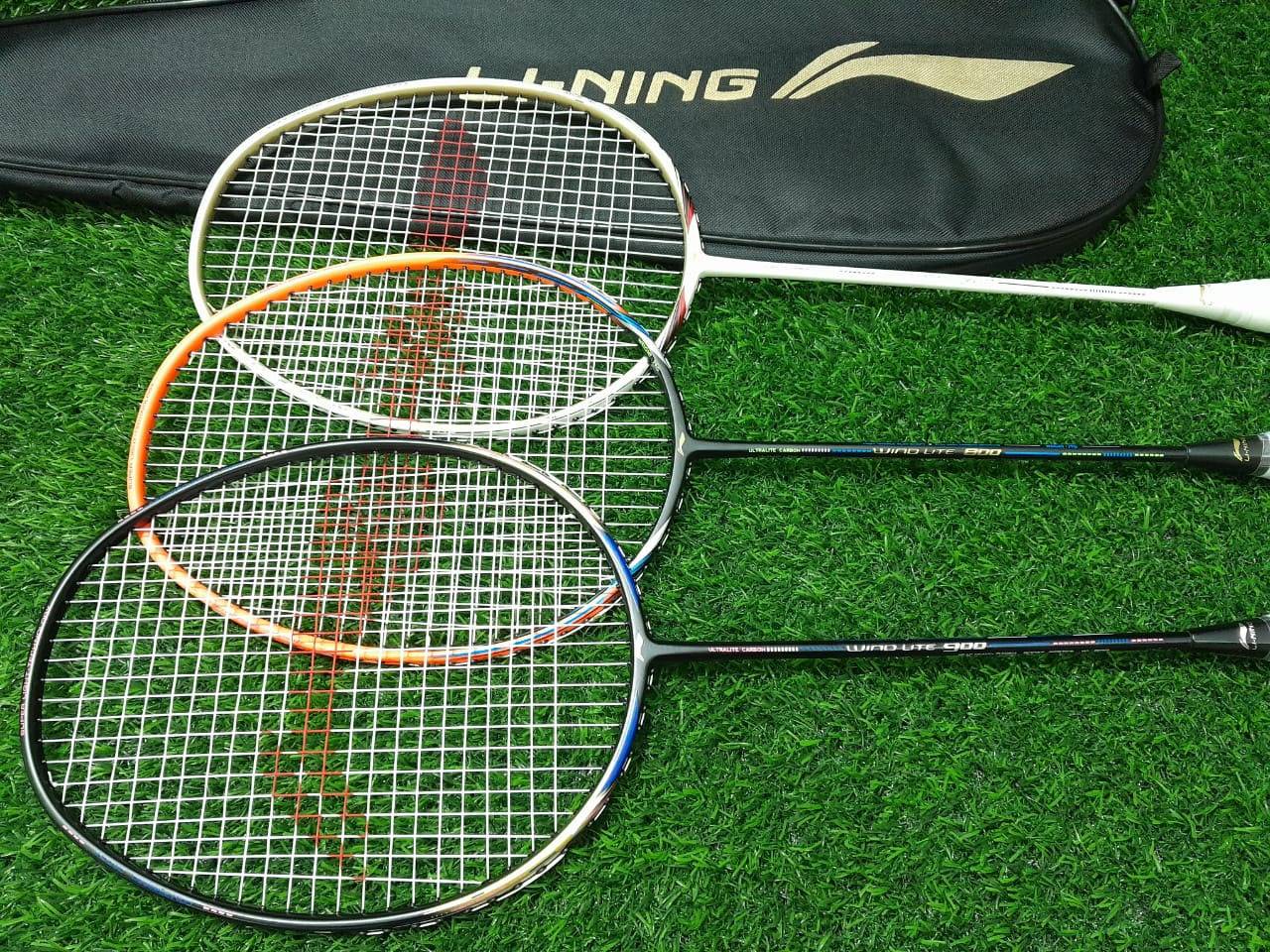 Li Ning Wind Lite 900 Badminton Racket