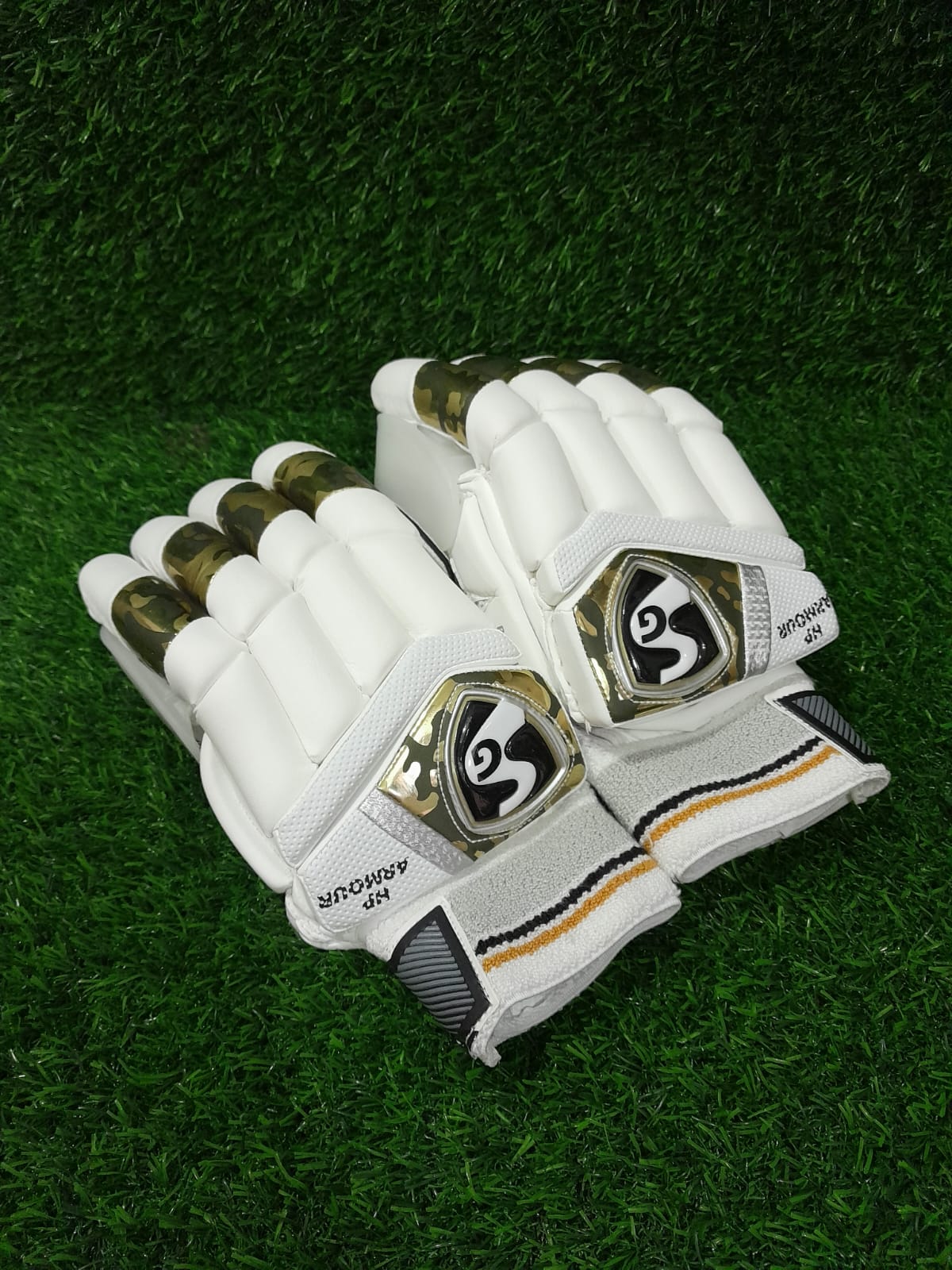 SG HP Armour Cricket Batting Gloves