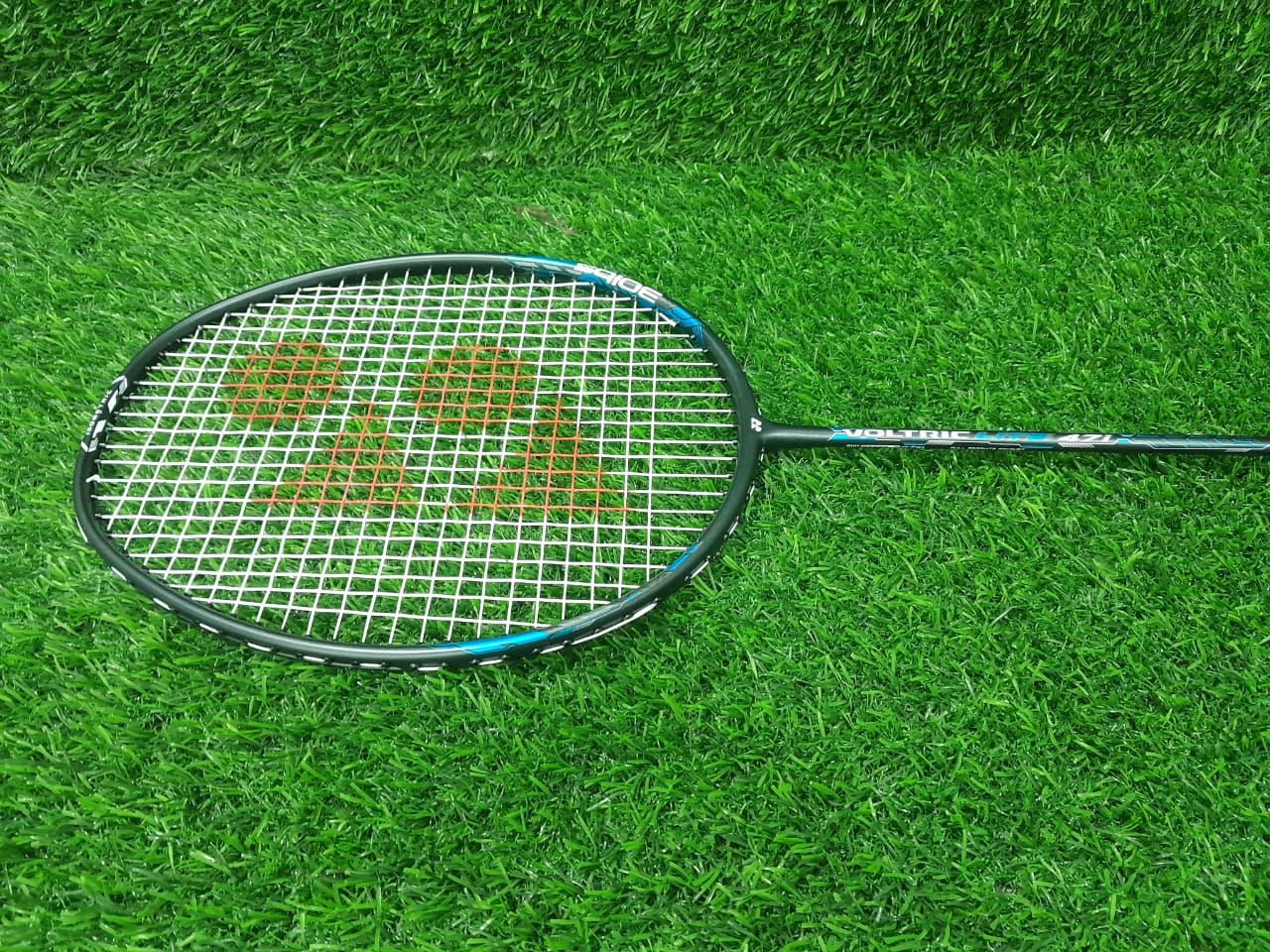 Yonex Voltric lite 47i Badminton Racket