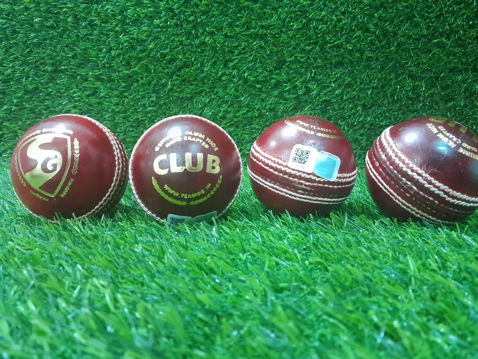 SG Club Red Cricket Ball 6 Ball set