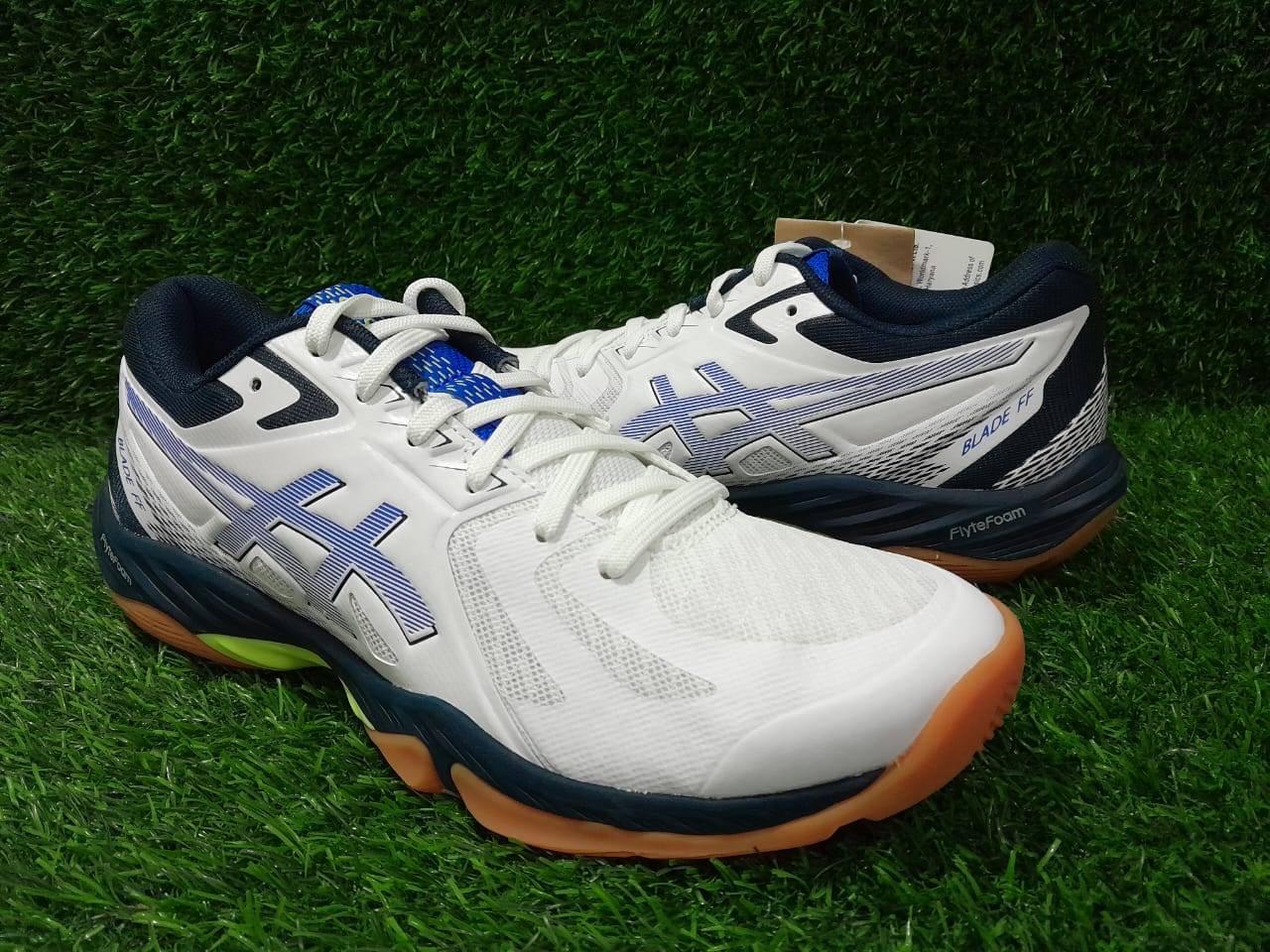 Asics Blade FF Badminton Shoes WHITE ILLUSION BLUE